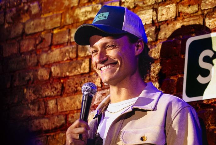 Andrew Packer Live | Doggo Den Comedy Night