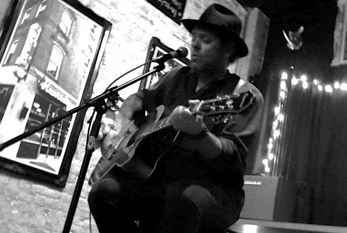 The Inside Outside @ The Richmond Tavern