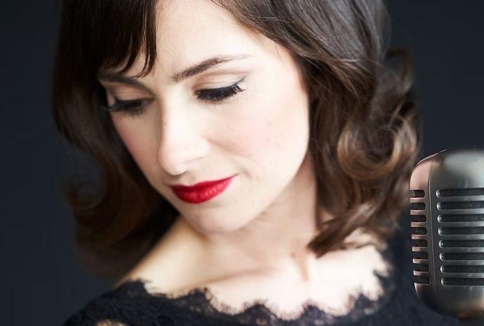 Rachelle Courtney Trio