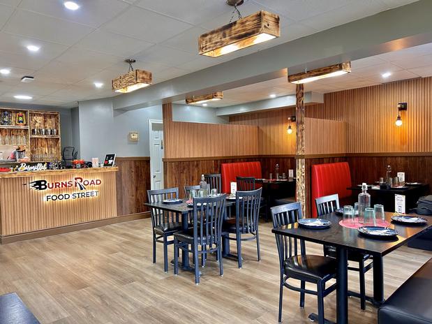 inside-restaurant-picture
