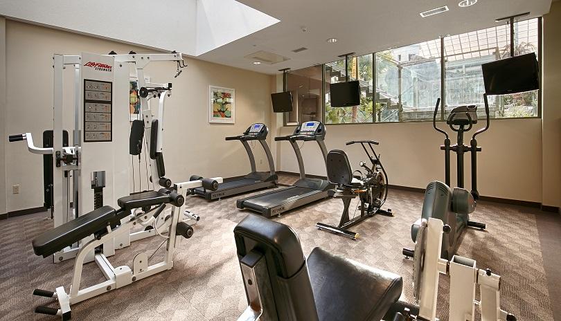 Best Western Plus Lamplighter Inn & Conference Centre