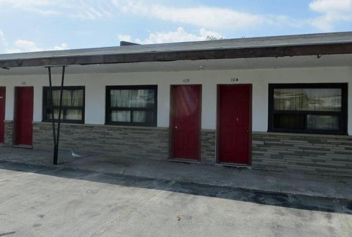 Casa Blanca Motel