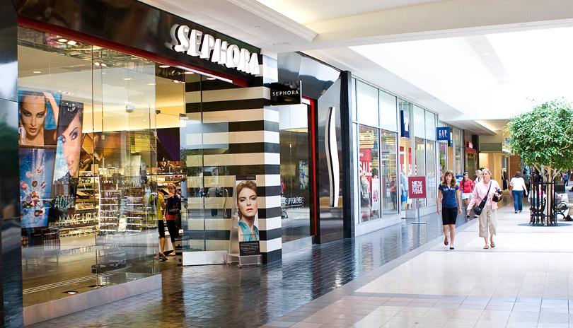 White Oaks Mall