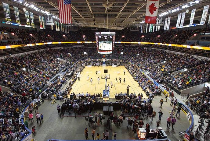 The London Lightning playing live to a packed crowd at Canada Life Place