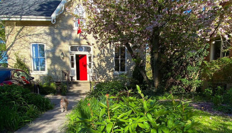 House in Blackfriars neighbourhood