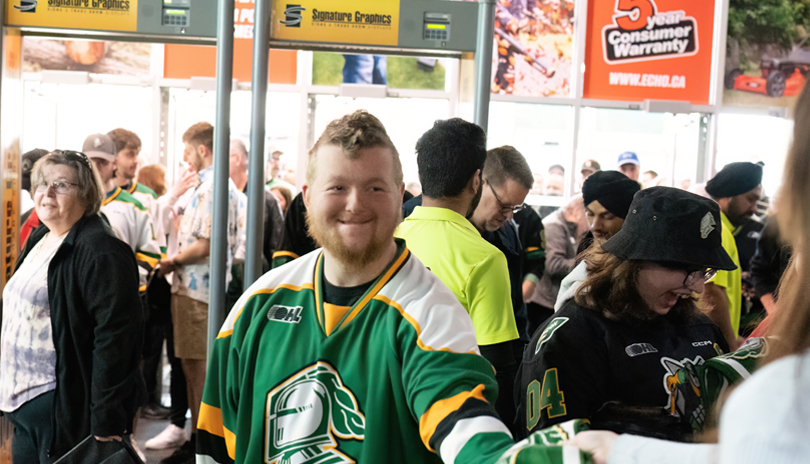 London Knights fan entering Budweiser Gardens for a Knights hockey game